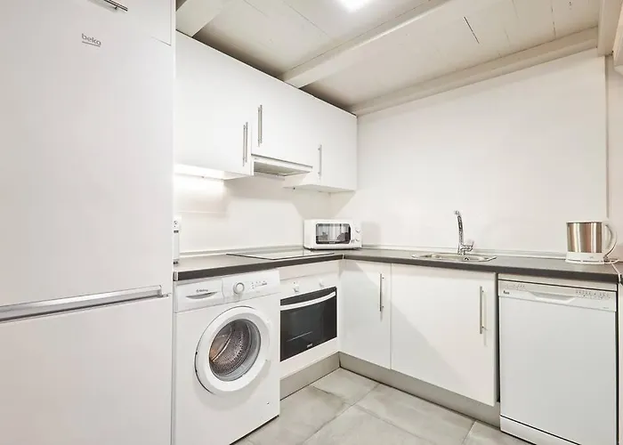 Apartamento Con Encanto En Sol - Madrid #C